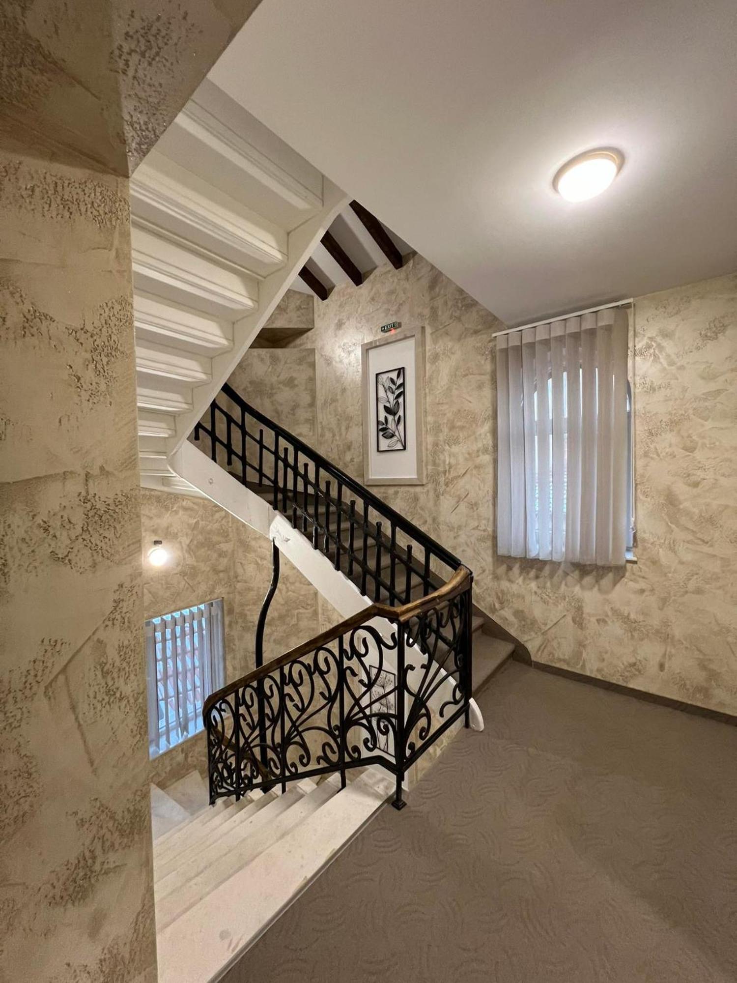 Хотел Vip Apart House プレベン エクステリア 写真