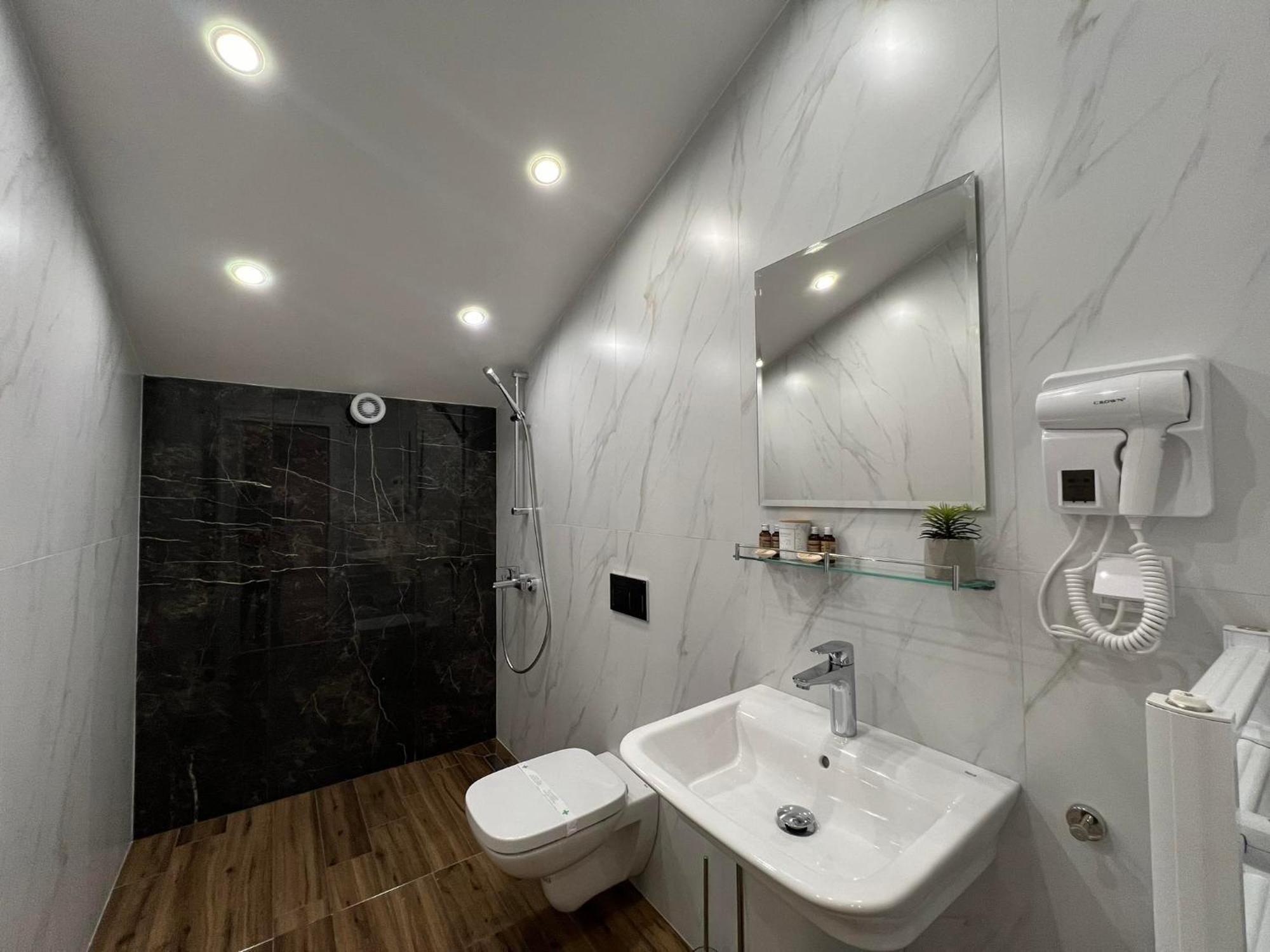 Хотел Vip Apart House プレベン エクステリア 写真