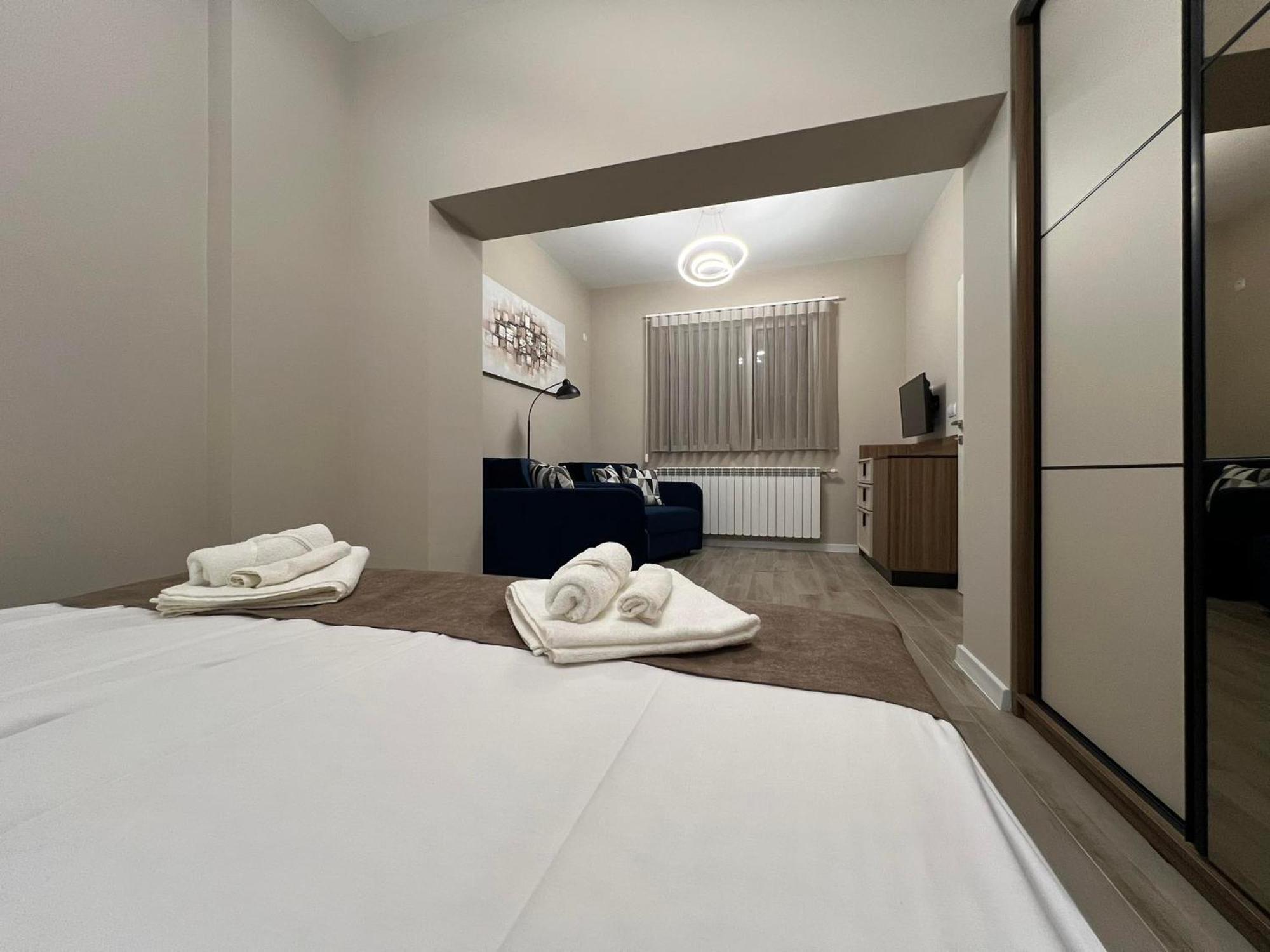 Хотел Vip Apart House プレベン エクステリア 写真