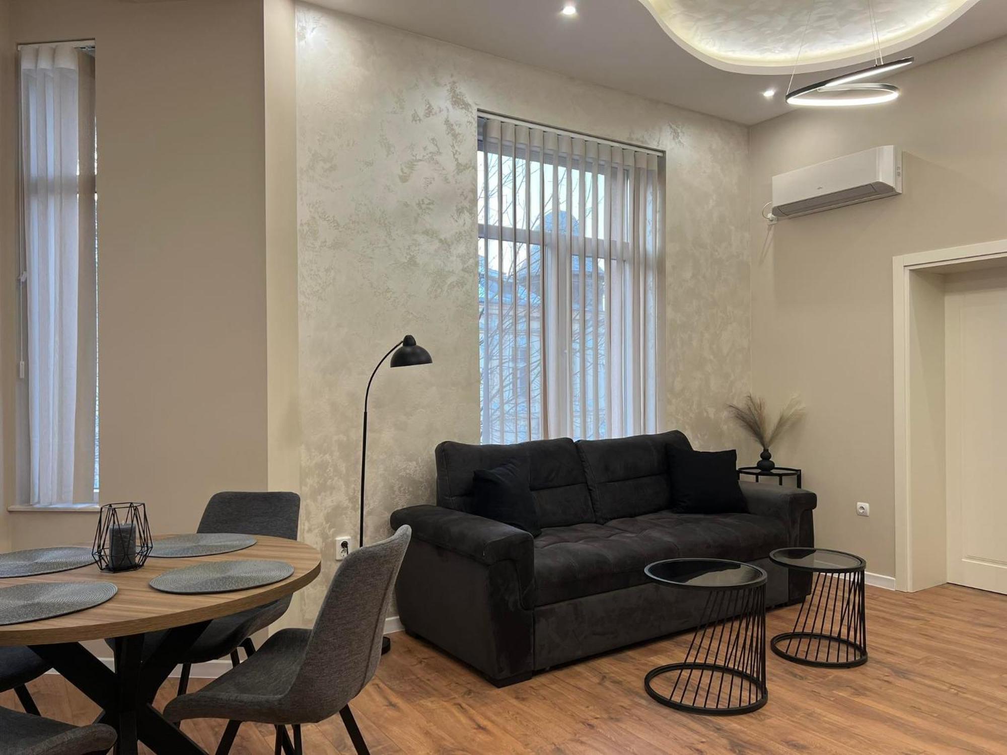 Хотел Vip Apart House プレベン エクステリア 写真