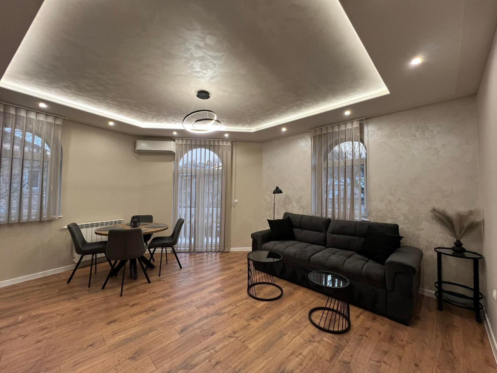 Хотел Vip Apart House プレベン エクステリア 写真