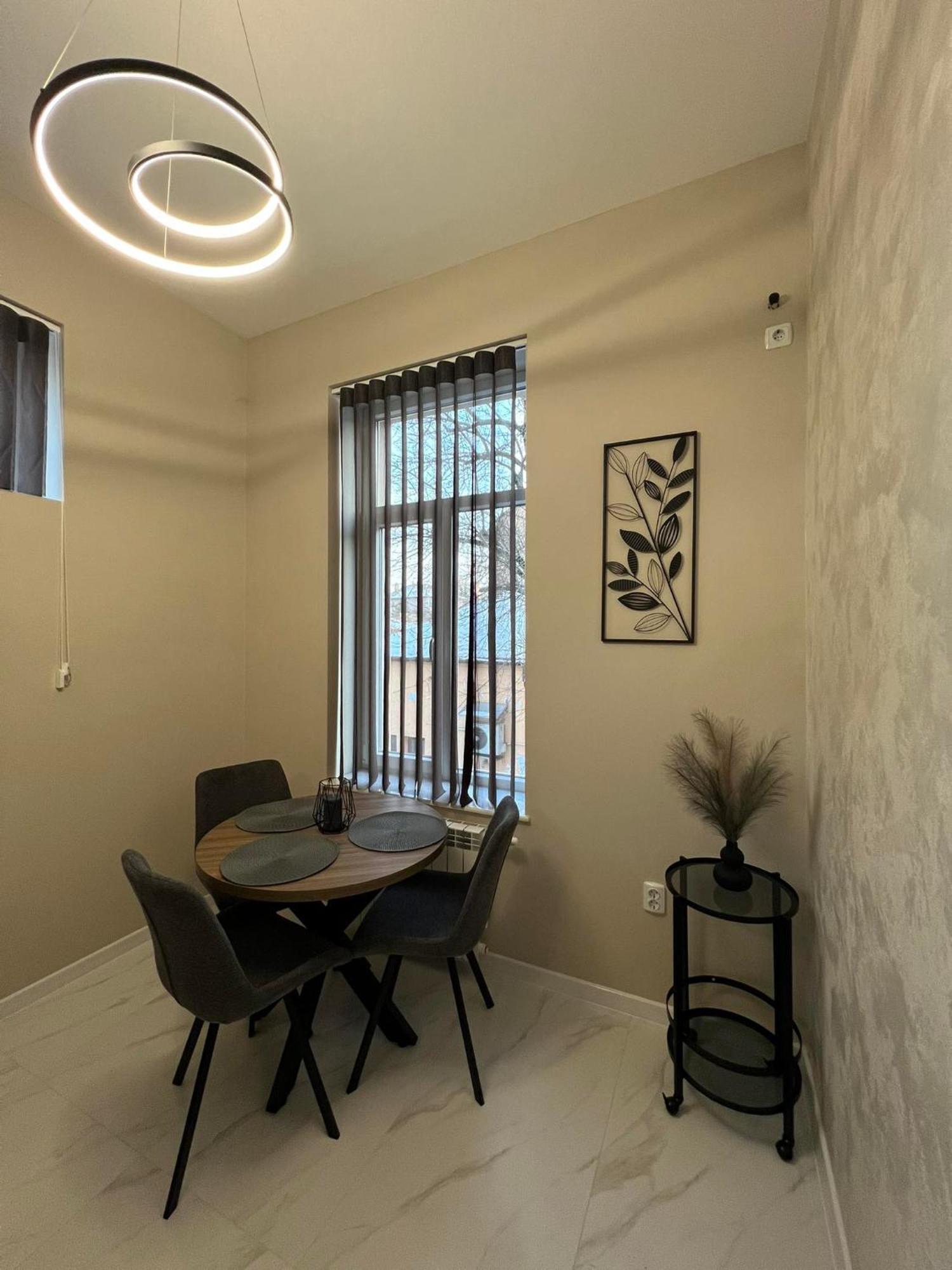 Хотел Vip Apart House プレベン エクステリア 写真